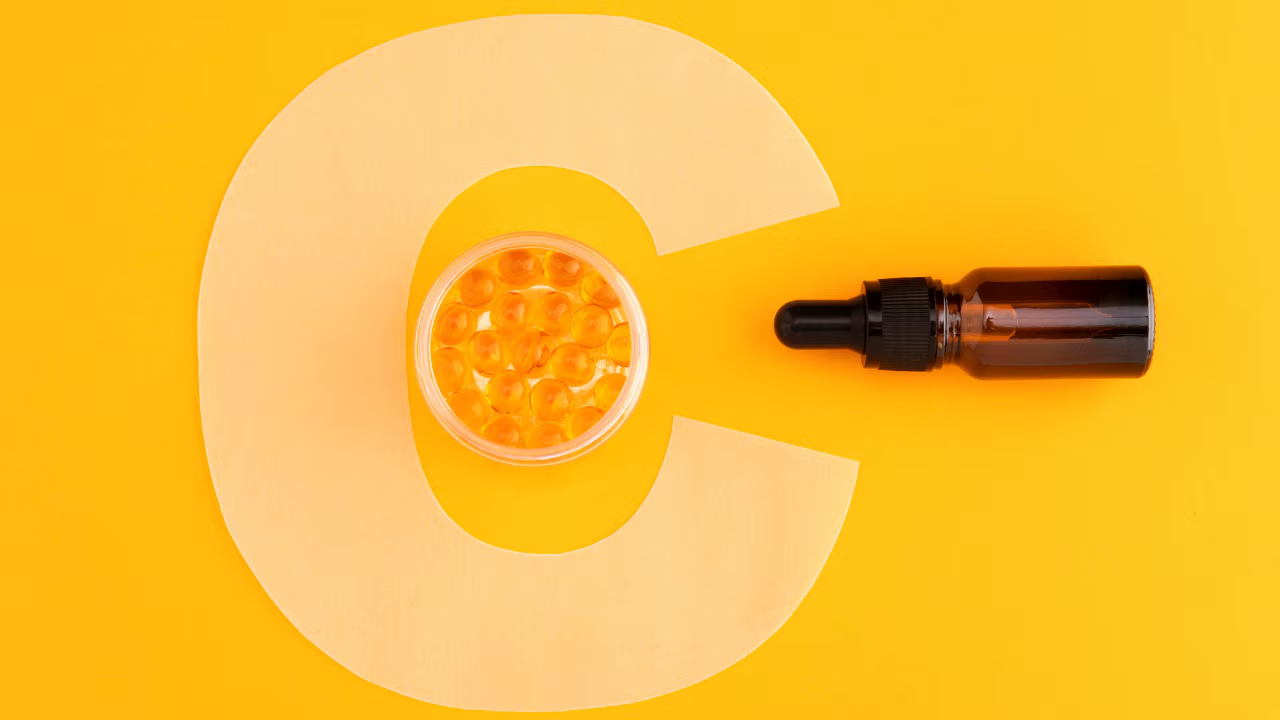 Vitamin C (AM) + Glycolic Acid (PM) = The ultimate brightening duo